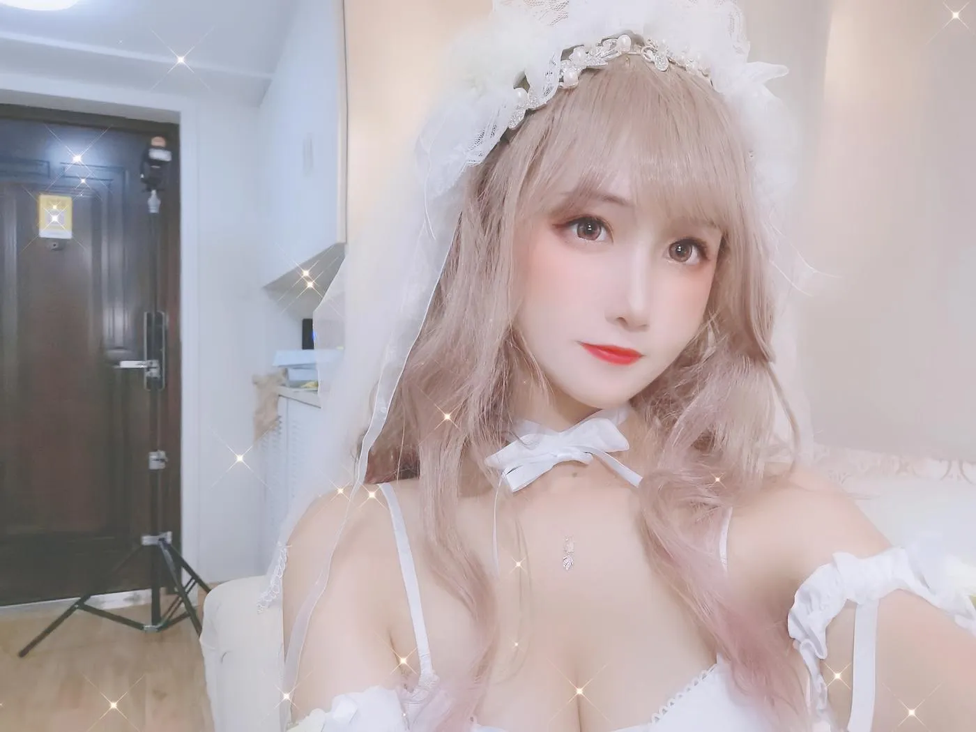 三度_69 – NO.40 雏菊围裙-自拍合集 [25P]插图1